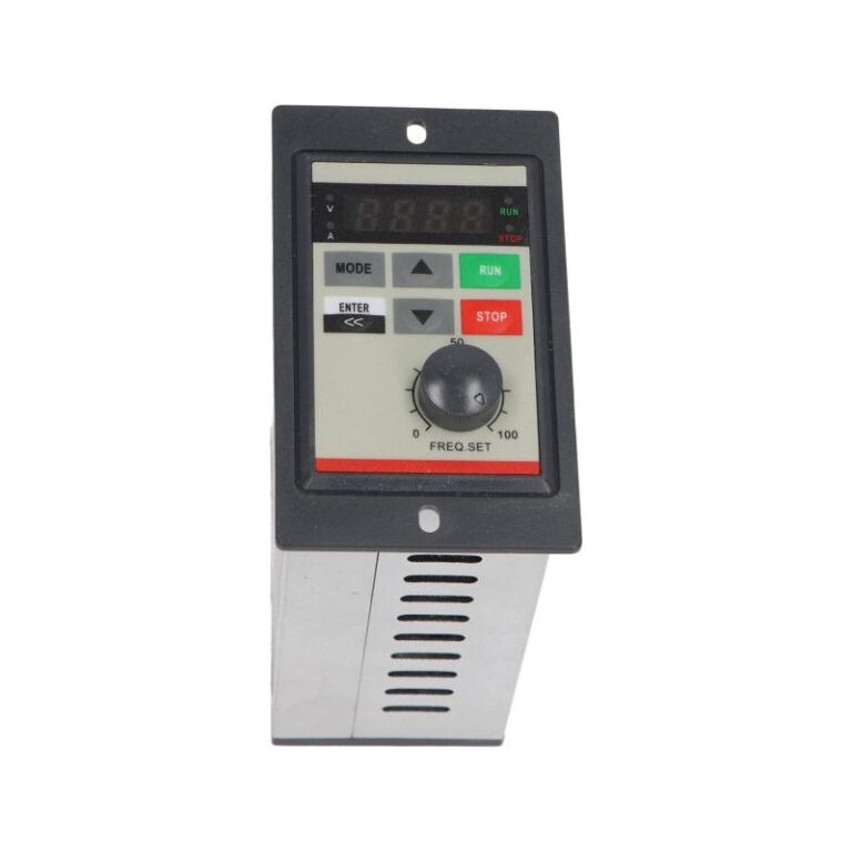 Falownik skalarny jednofazowy D11-S2-0R4G 1X230V 0.4kW 3A