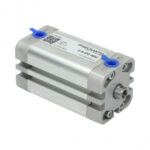 Siłownik pneumatyczny kompaktowy z gwintem wewnętrznym C-D 032 X 050